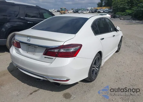 2016 Honda Accord Sport z USA, uszkodzony, nr VIN 1HGCR2F52GA074642